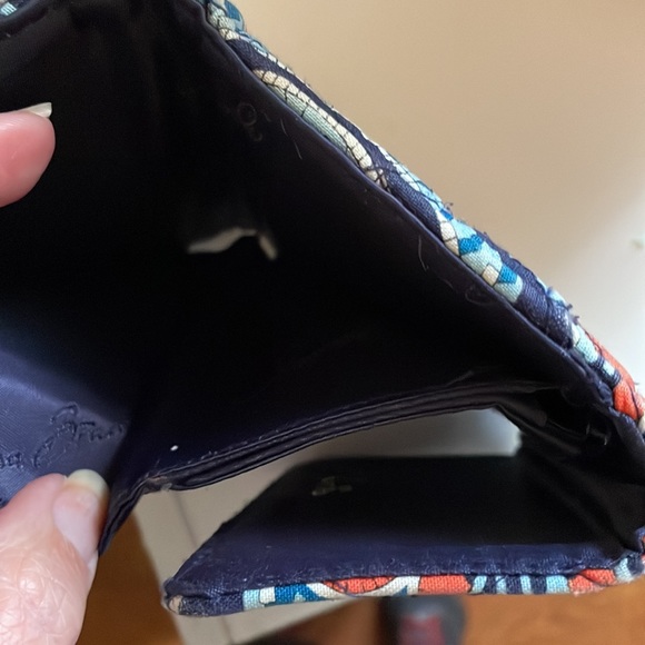 Vera Bradley Bowler Bag with Matching Walet - Picture 11 of 14